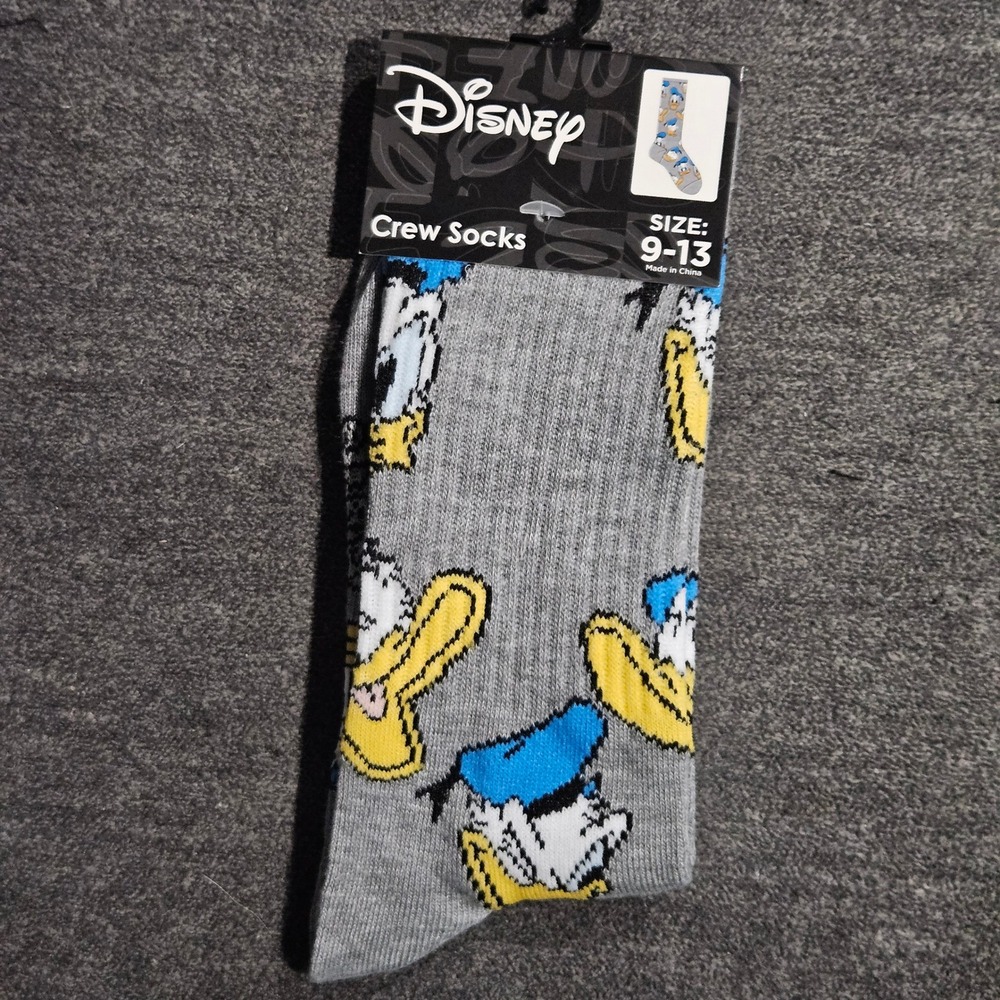 Disney Donald Duck Mens Crew Socks Size 9-13 Gray All Over Print New 431222